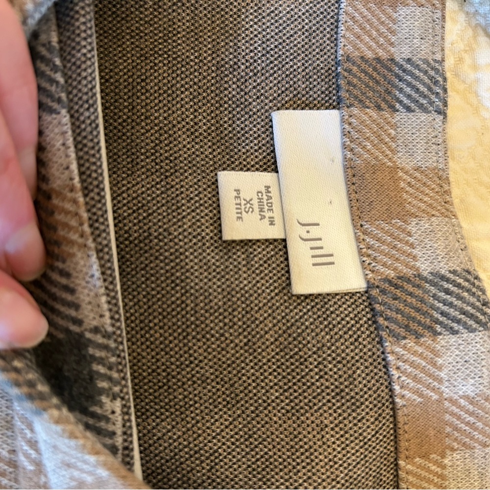 Plaid Flannel Shift Dress - Picture 7 of 8